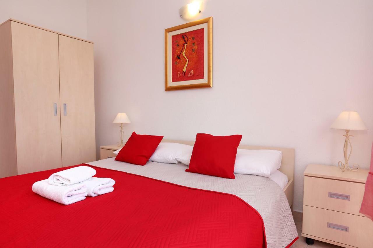 Apartment Mavarcica Trogir Eksteriør billede